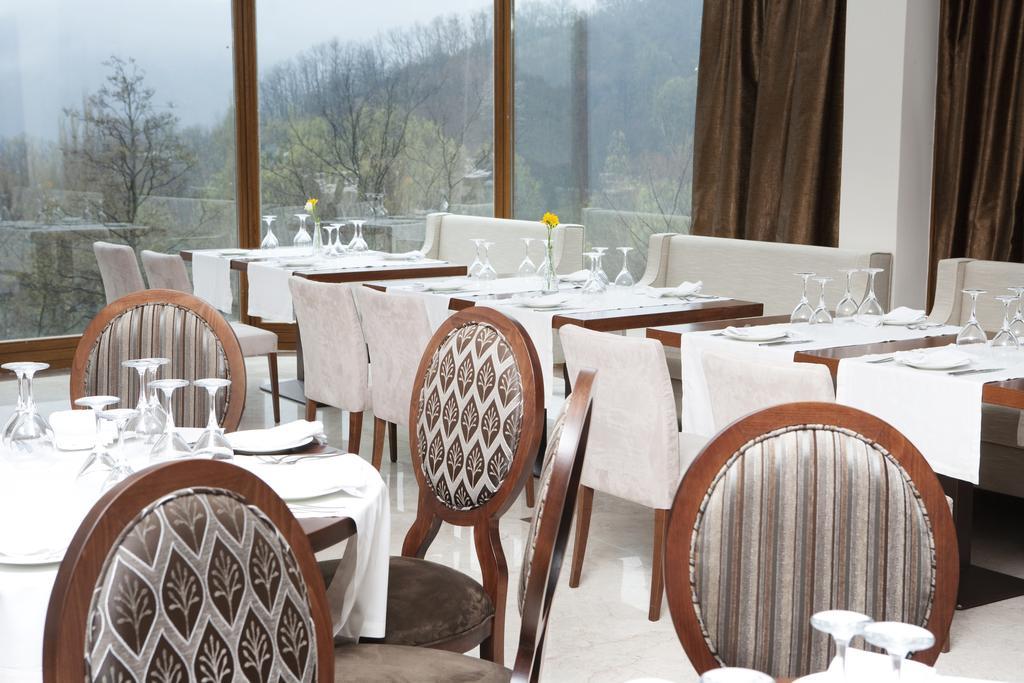 Hotel Veltsi Флорина Экстерьер фото
